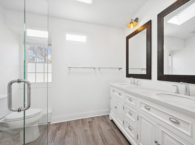 716 Indian Road, Glenview, IL 60025