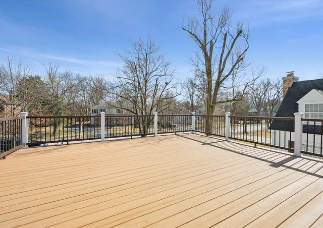 716 Indian Road, Glenview, IL 60025