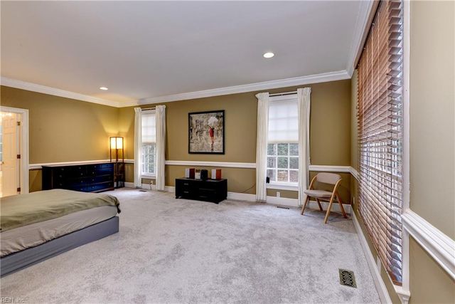 6 Wildwood LN, Williamsburg, VA 23185