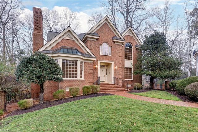 6 Wildwood LN, Williamsburg, VA 23185