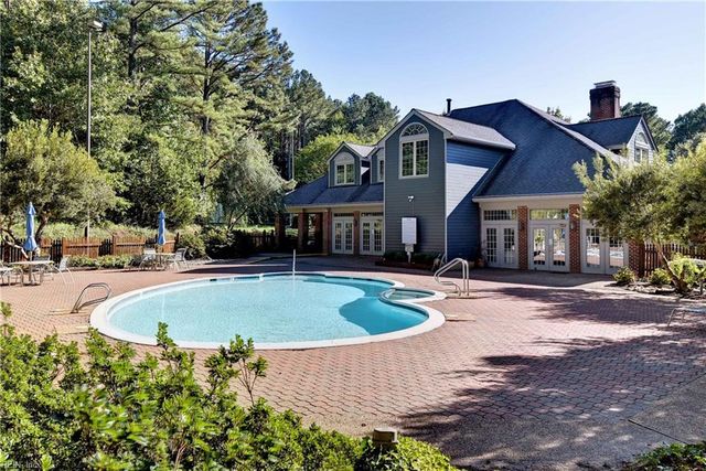 6 Wildwood LN, Williamsburg, VA 23185