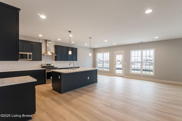 14108 Halden Ridge Way, Louisville, KY 40245