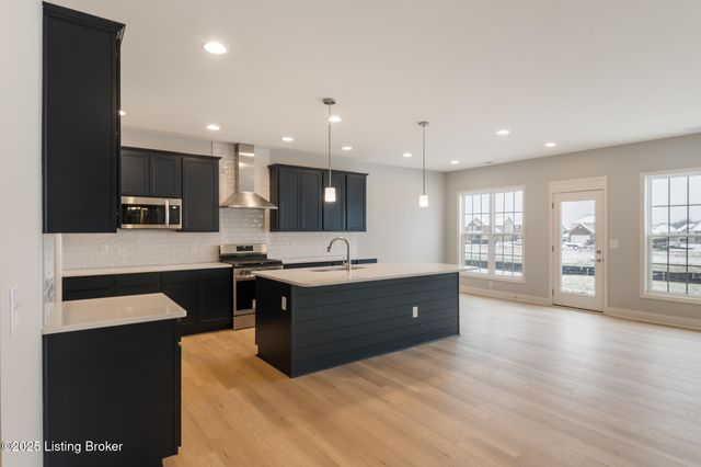 14108 Halden Ridge Way, Louisville, KY 40245