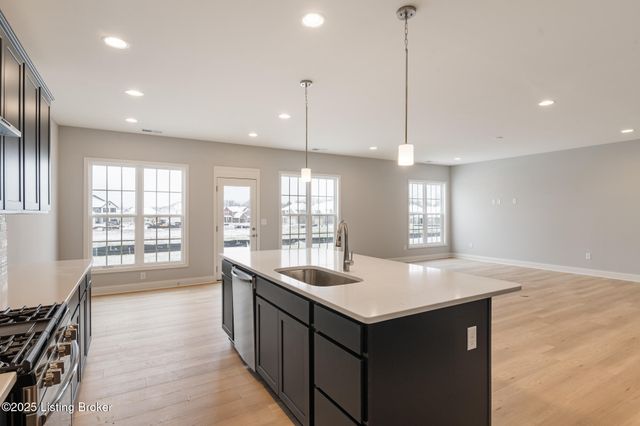 14108 Halden Ridge Way, Louisville, KY 40245