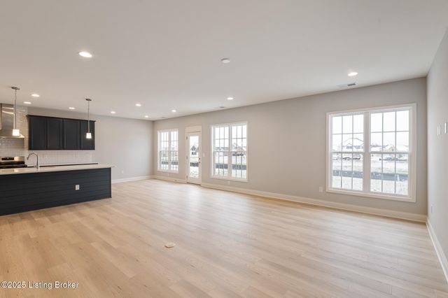 14108 Halden Ridge Way, Louisville, KY 40245