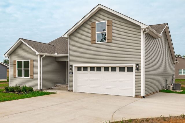 4202 Hereford Dr, Greenbrier, TN 37073