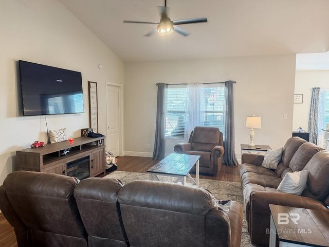 8304 E Willow Trace Court, Wilmer, AL 36587