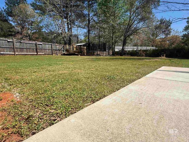 8304 E Willow Trace Court, Wilmer, AL 36587