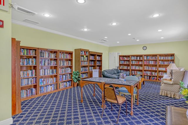 553 Covered Bridge Boulevard, Lake Worth, FL 33467