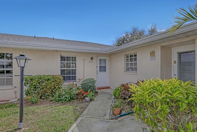 553 Covered Bridge Boulevard, Lake Worth, FL 33467