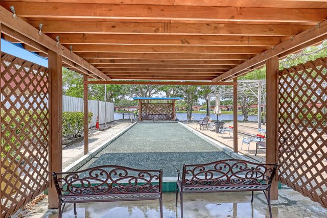 553 Covered Bridge Boulevard, Lake Worth, FL 33467