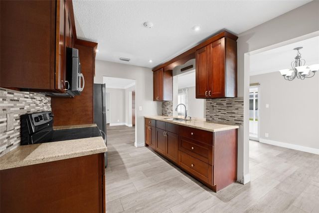 1620 NW 87th Lane, Plantation, FL 33322