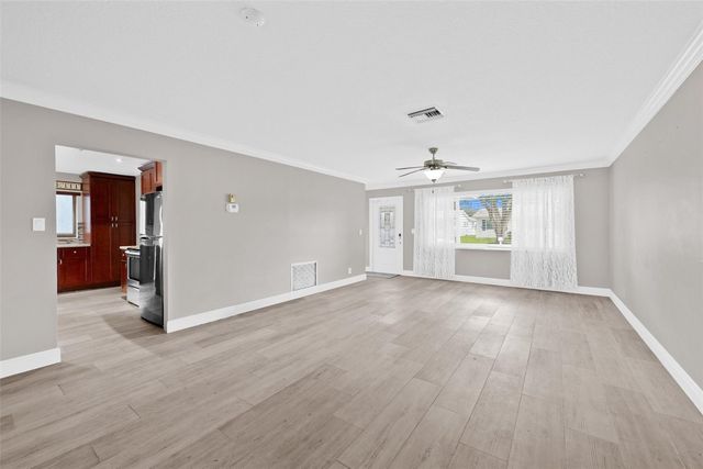 1620 NW 87th Lane, Plantation, FL 33322