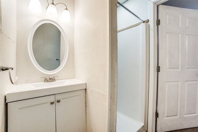 5869 Bluffman Drive, Dallas, TX 75241