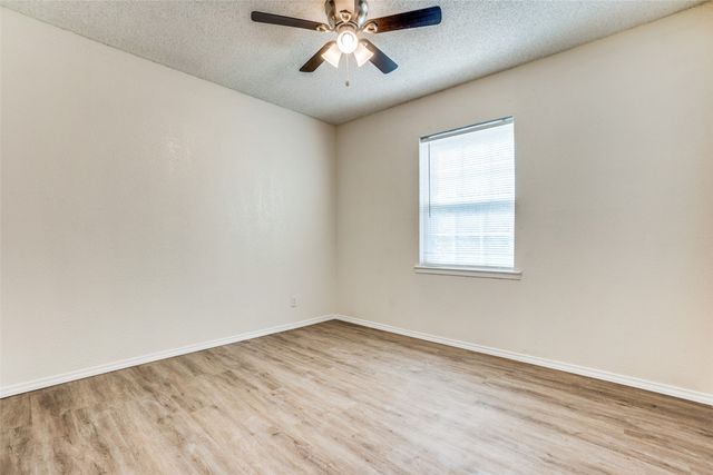 5869 Bluffman Drive, Dallas, TX 75241