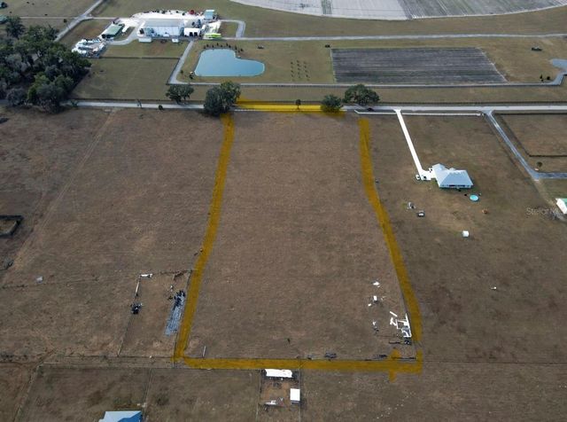 191 CR-482N, Lake Panasoffkee, FL 33538