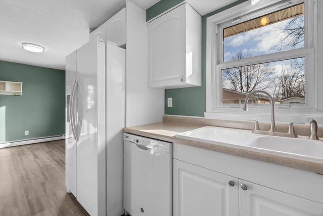 1117 ALVA STREET, Menasha, WI 54952