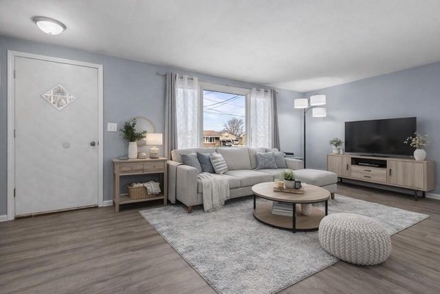 1117 ALVA STREET, Menasha, WI 54952