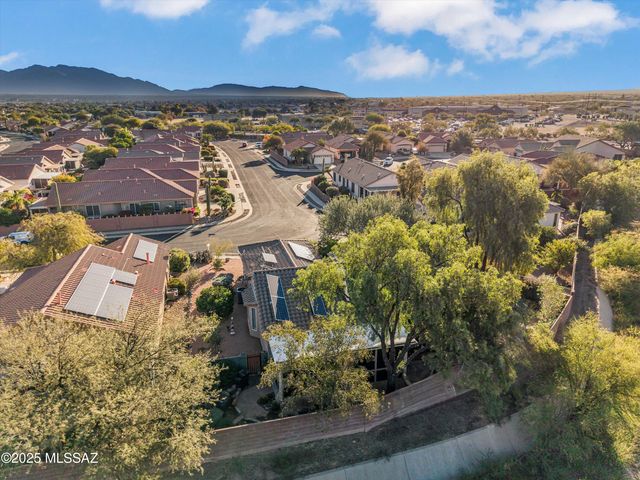 9259 N Whispering Shadows Way, Tucson, AZ 85743