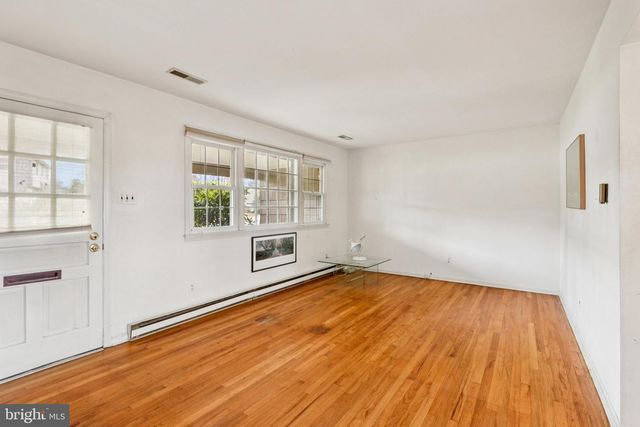 911 BARTLETT AVE, Linwood, NJ 08221