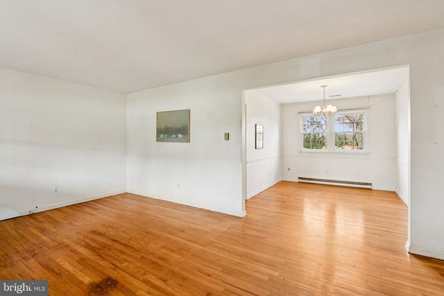 911 BARTLETT AVE, Linwood, NJ 08221