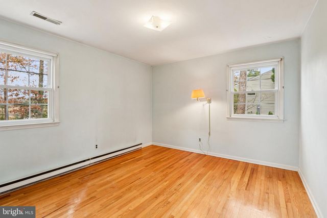 911 BARTLETT AVE, Linwood, NJ 08221