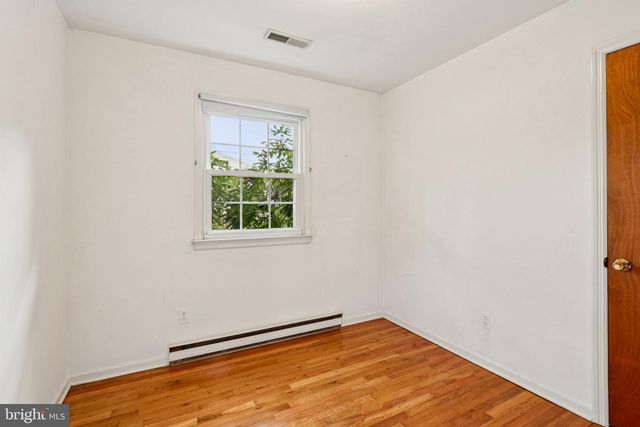 911 BARTLETT AVE, Linwood, NJ 08221