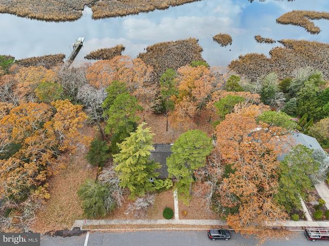 911 BARTLETT AVE, Linwood, NJ 08221