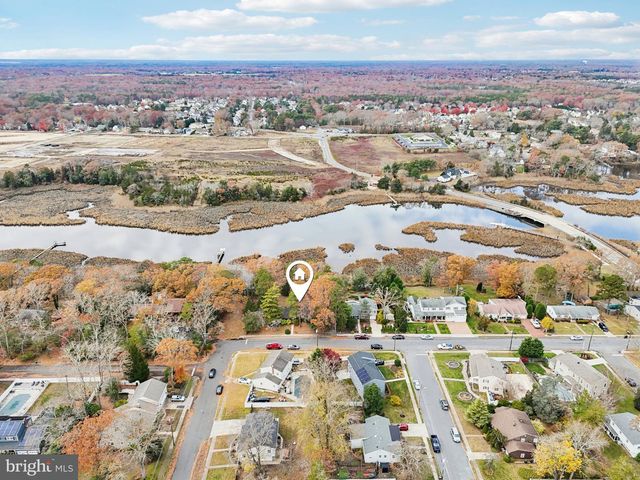 911 BARTLETT AVE, Linwood, NJ 08221