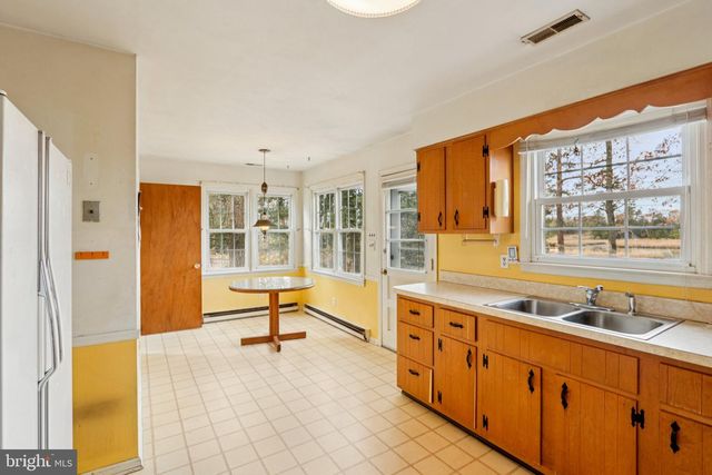 911 BARTLETT AVE, Linwood, NJ 08221