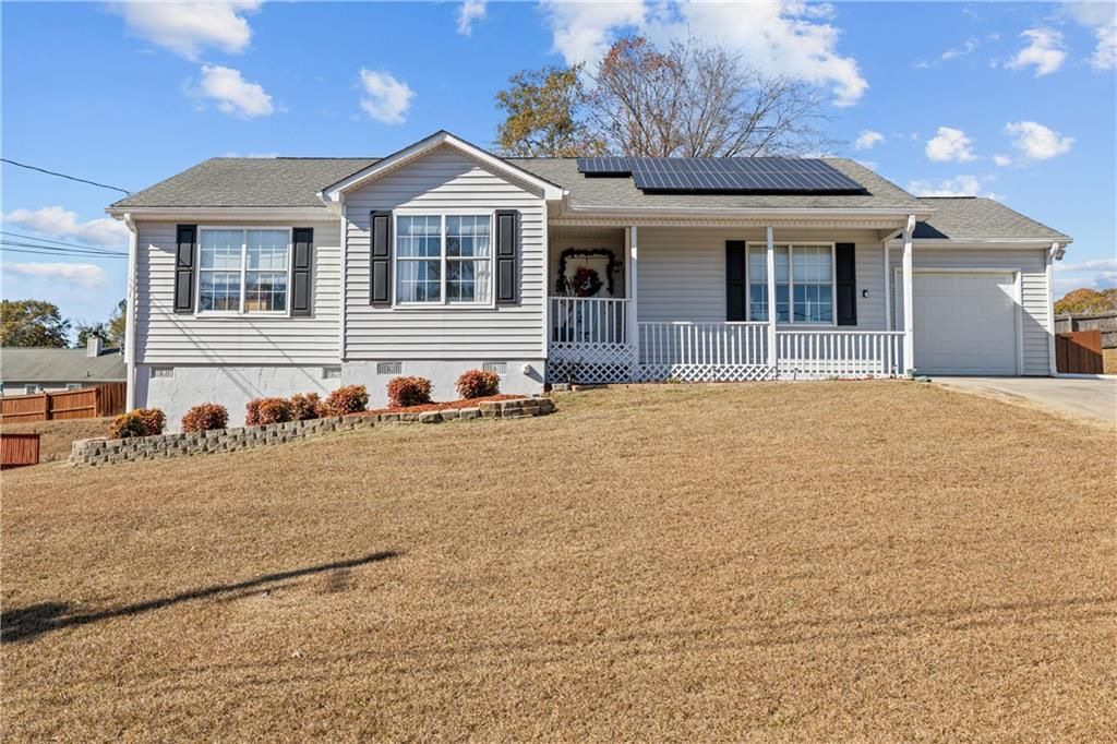 6324 Amberly Road, Rex, GA 30273