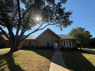 504 Chaffee Drive, Arlington, TX 76006
