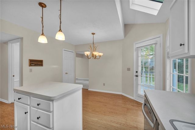 17934 Cambridge Oval, Strongsville, OH 44136