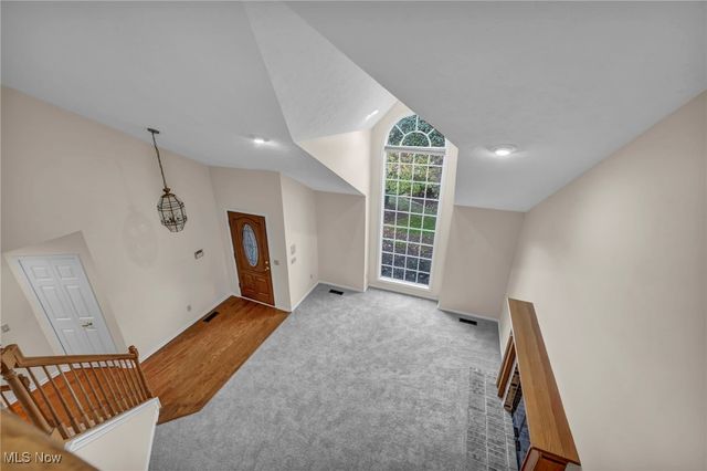 17934 Cambridge Oval, Strongsville, OH 44136