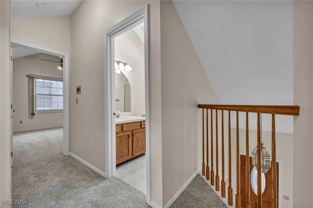 17934 Cambridge Oval, Strongsville, OH 44136