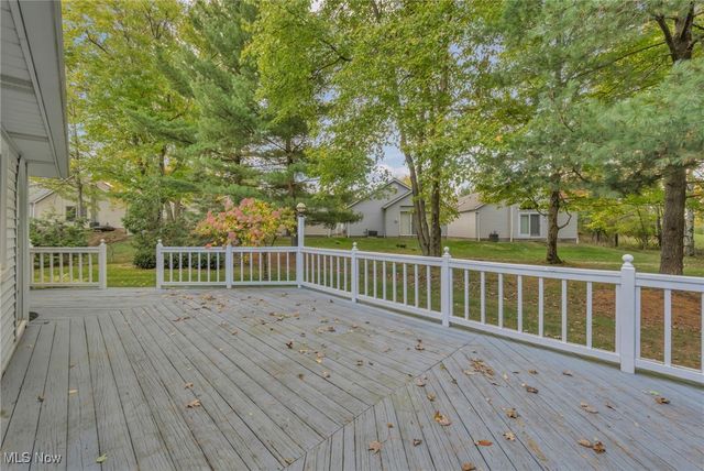 17934 Cambridge Oval, Strongsville, OH 44136