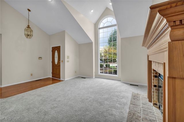 17934 Cambridge Oval, Strongsville, OH 44136