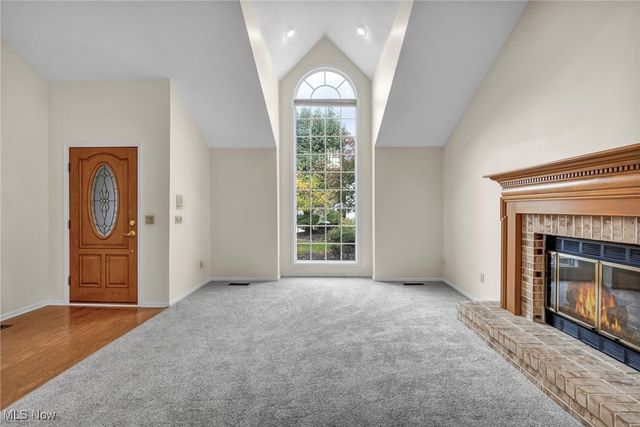 17934 Cambridge Oval, Strongsville, OH 44136