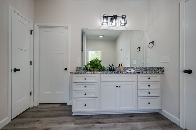 1026 Promise Land Road, Charlotte, TN 37036