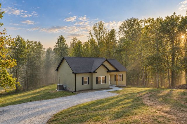 1026 Promise Land Road, Charlotte, TN 37036
