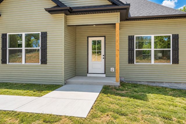 1026 Promise Land Road, Charlotte, TN 37036