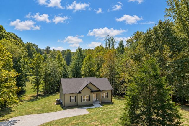 1026 Promise Land Road, Charlotte, TN 37036