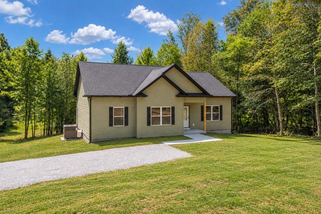 1026 Promise Land Road, Charlotte, TN 37036