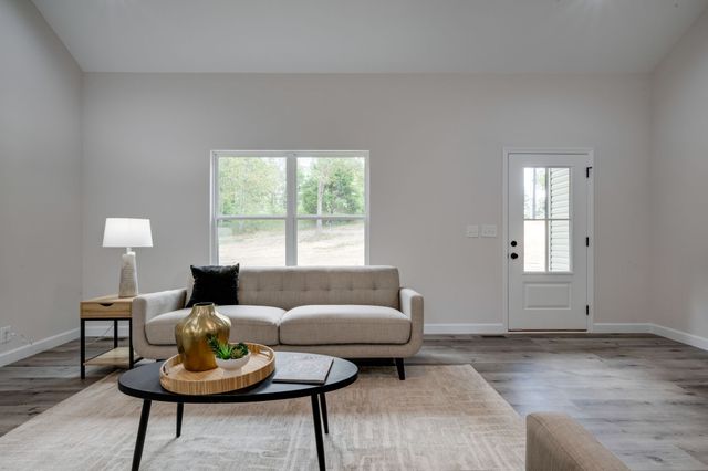 1026 Promise Land Road, Charlotte, TN 37036