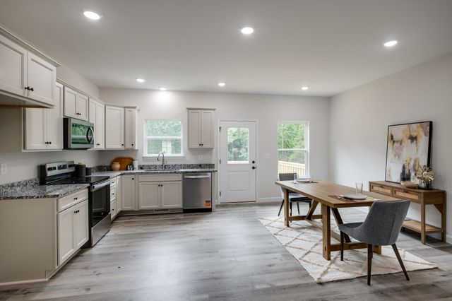1026 Promise Land Road, Charlotte, TN 37036