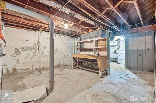 493 S Park Drive S, Perth Amboy, NJ 08861