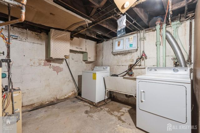 493 S Park Drive S, Perth Amboy, NJ 08861