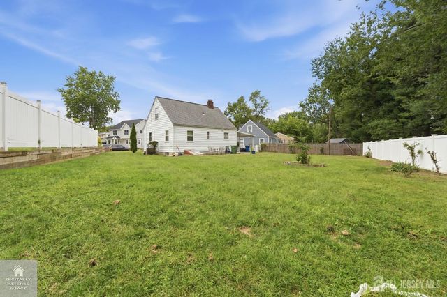 493 S Park Drive S, Perth Amboy, NJ 08861