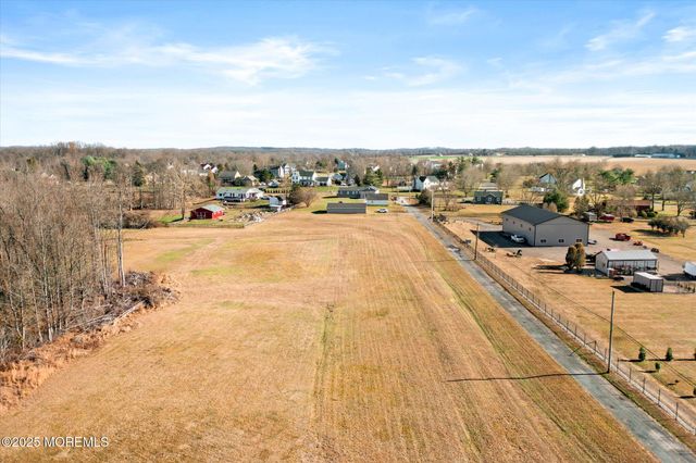 151 Walnford Road, Allentown, NJ 08501