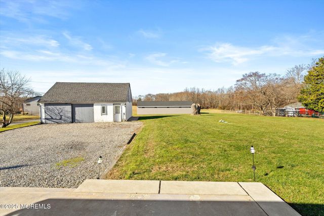 151 Walnford Road, Allentown, NJ 08501